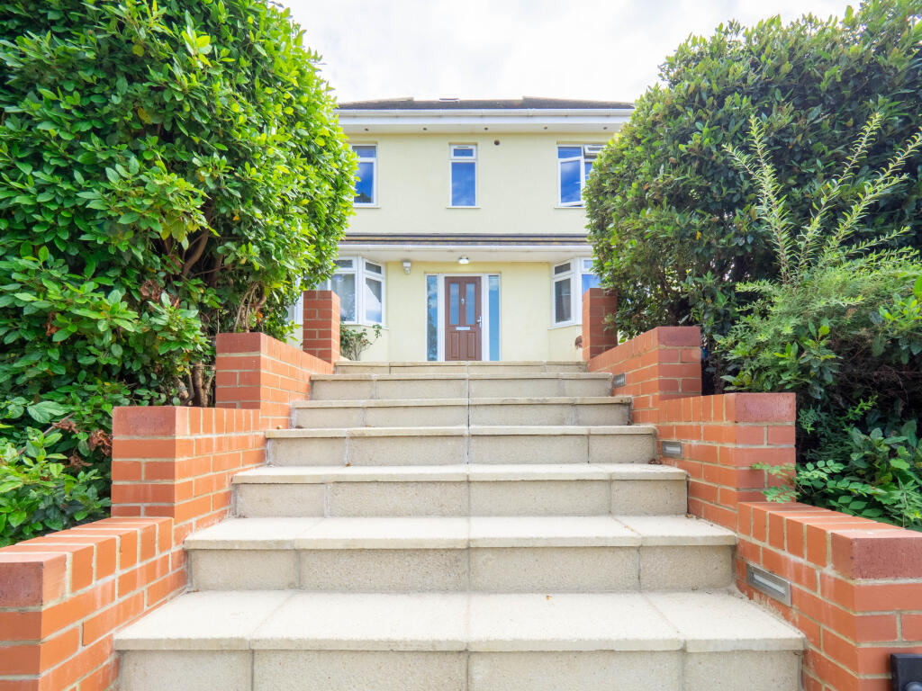 Main image of property: Dashwood Avenue, High Wycombe, Buckinghamshire
