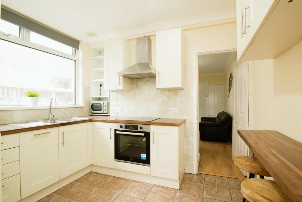 House in Cardiff - View 4