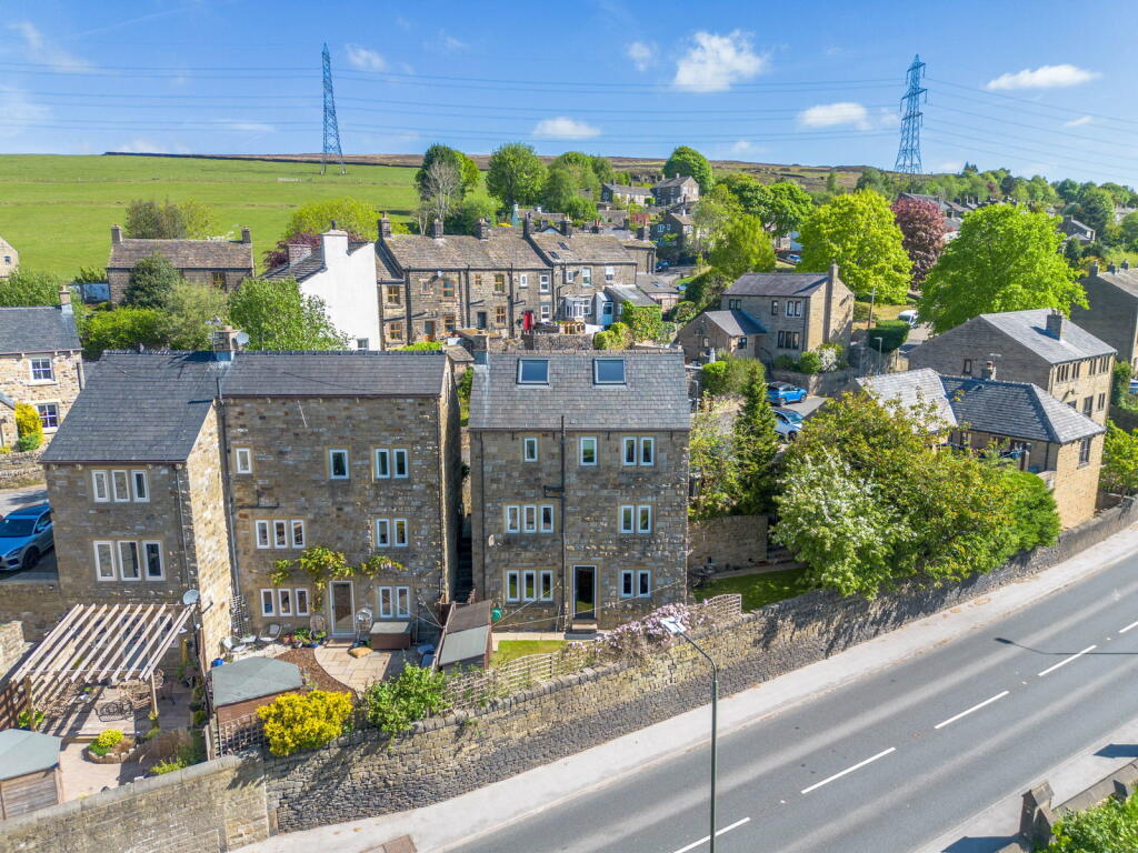 Main image of property: The Stocks, Tintwistle