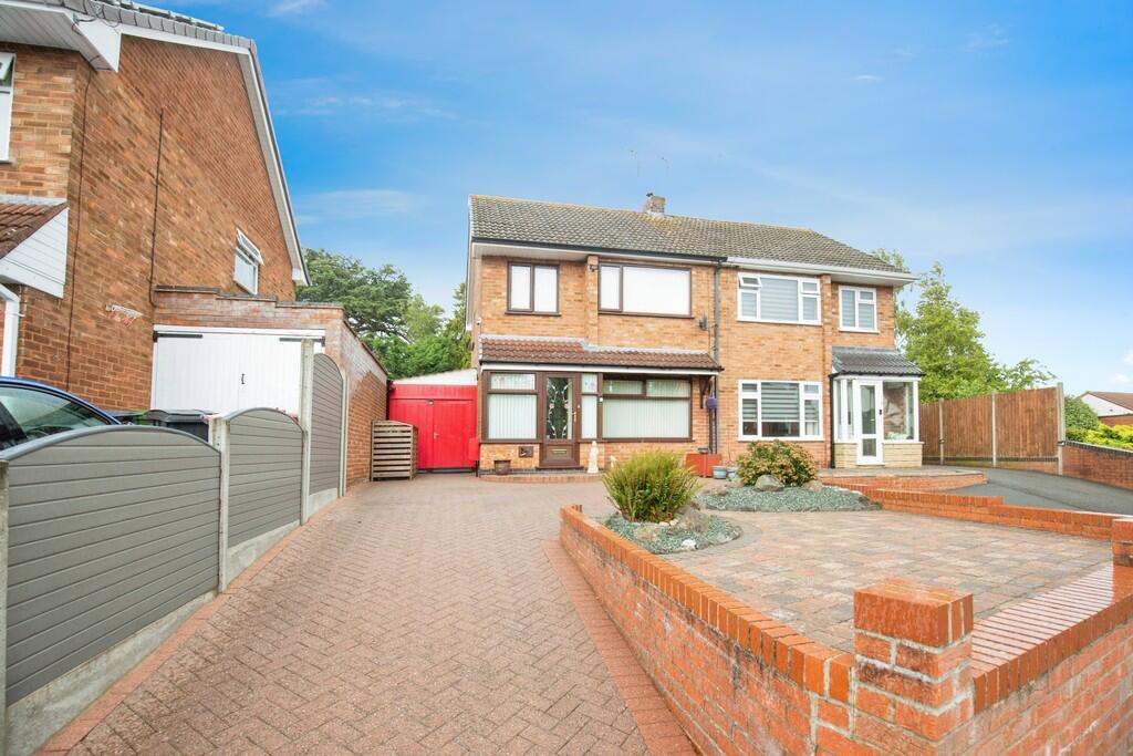 Main image of property: Greendale Road, Atherstone