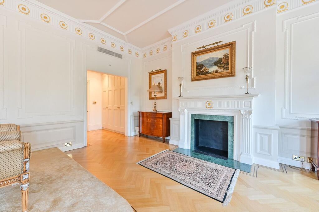 4 bedroom flat for rent
