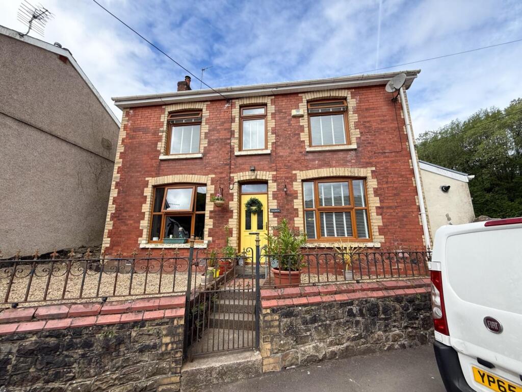 Main image of property: Ffrwd Road, Abersychan, Pontypool
