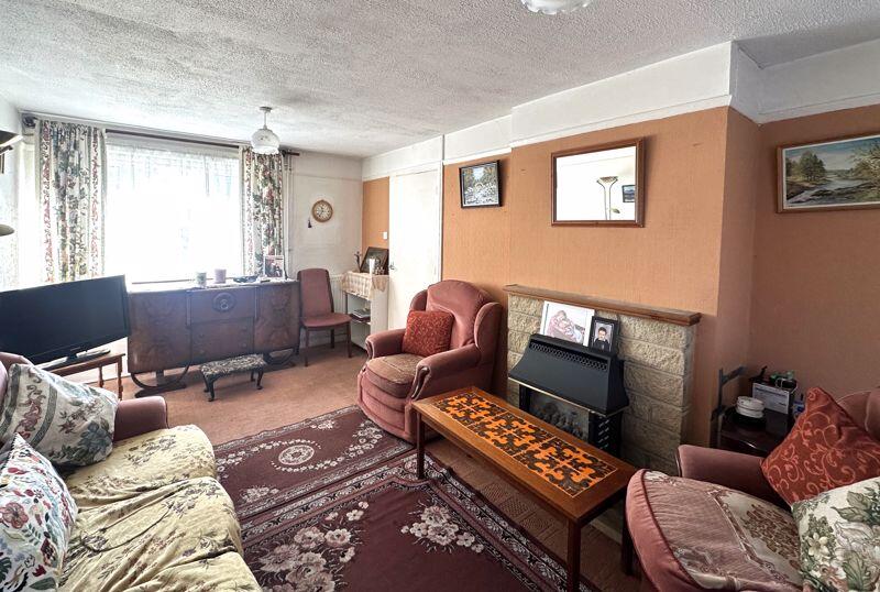 House in Oxford, Blackbird Leys - View 2