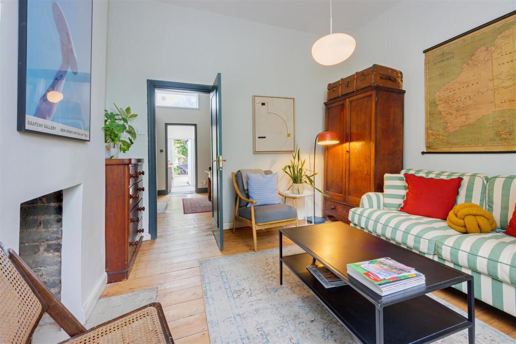 Apartment in London - View 5
