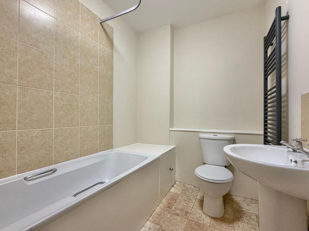 Apartment in South Hams, The Mount, Totnes - More