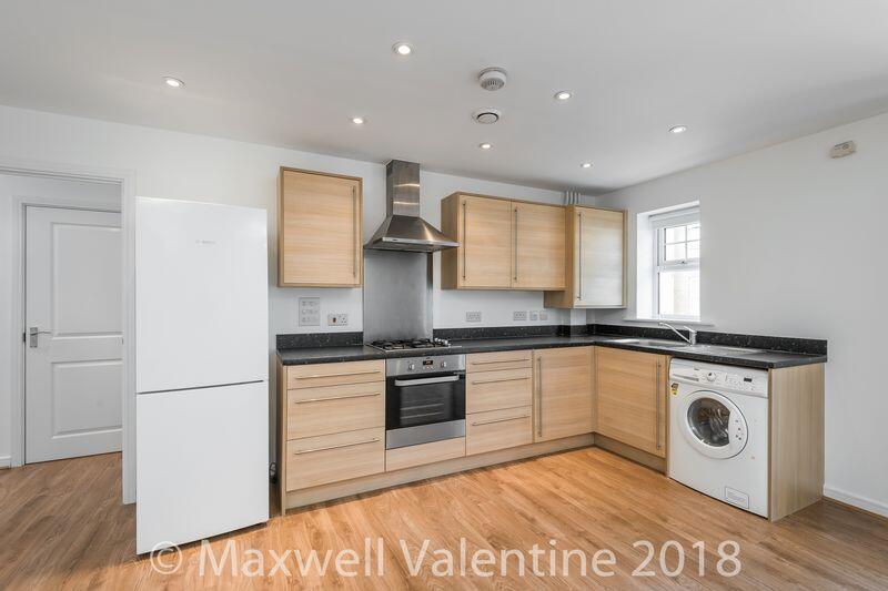 Apartment in London - View 2