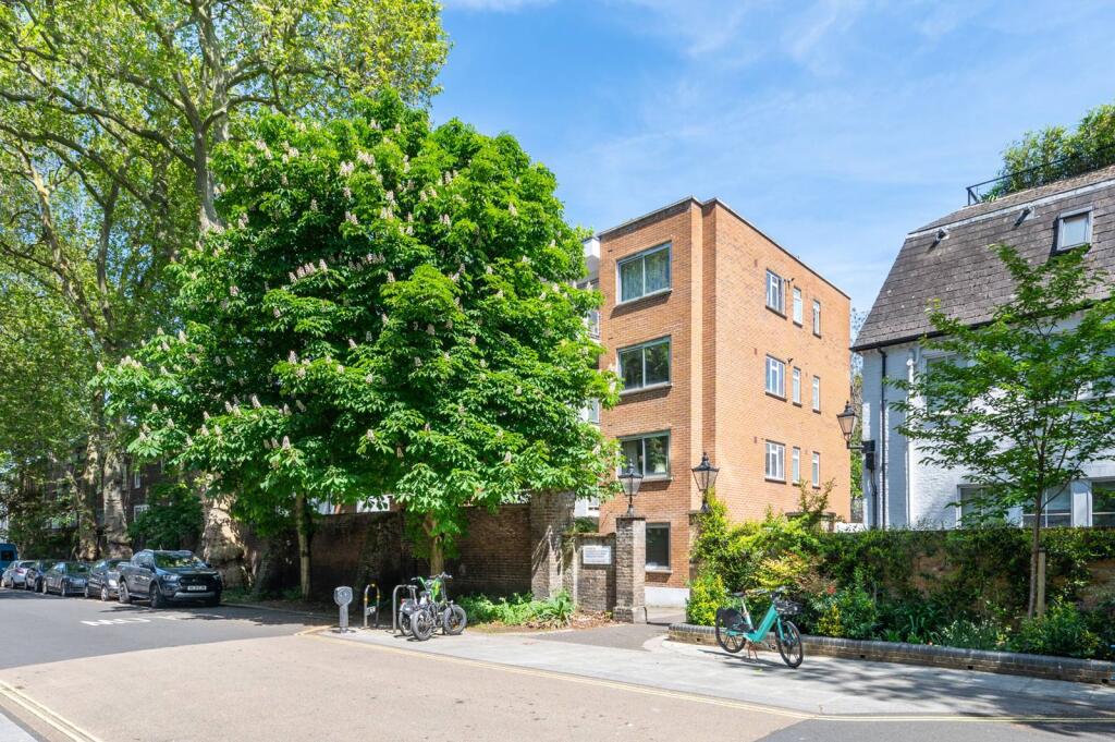 Main image of property: Queensborough Mew, Bayswater, London, W2