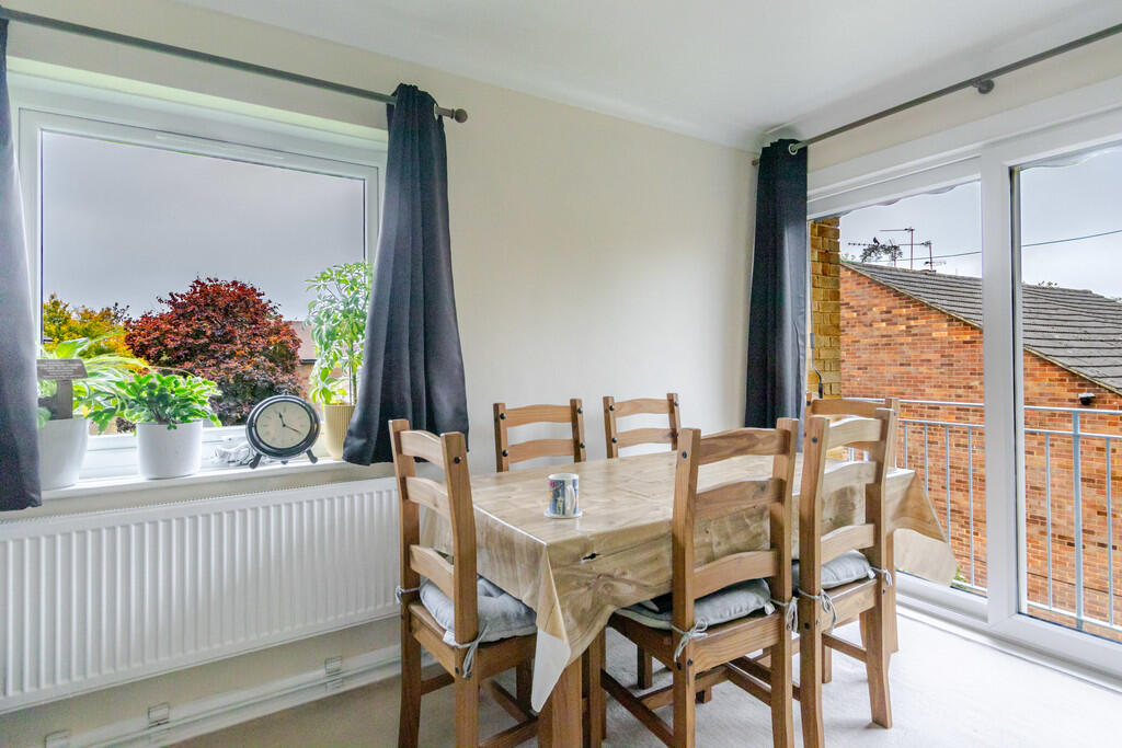 Glebe Court, Lych Gate photo 4