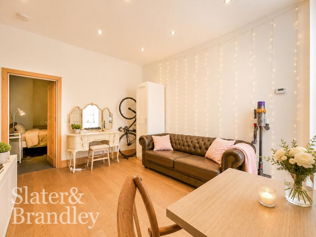 Castle Boulevard, Nottingham, NG7 - More