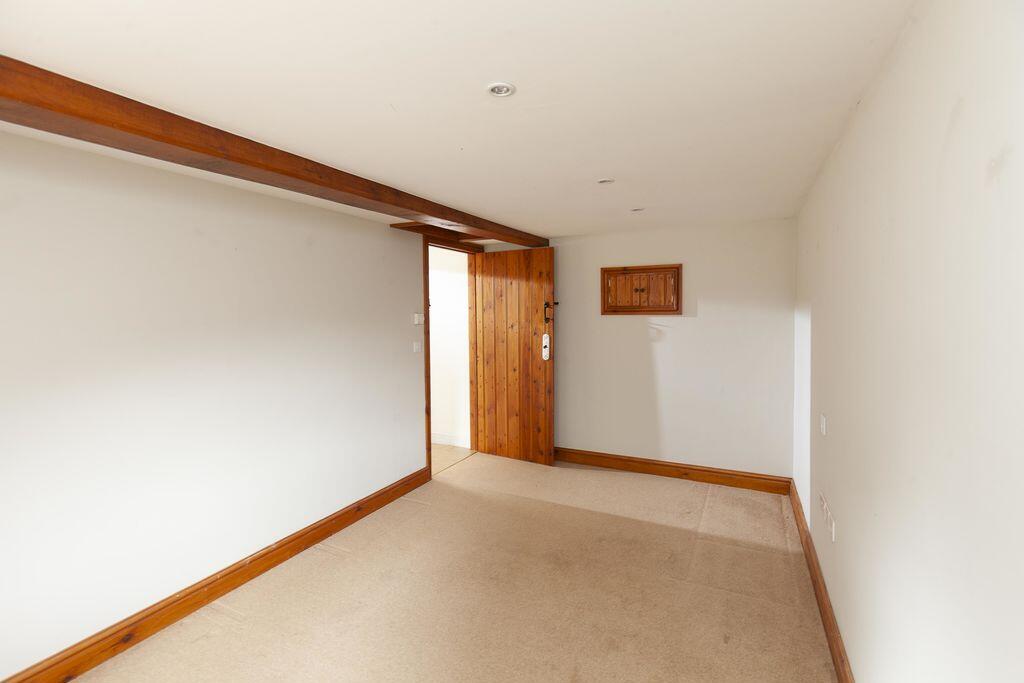 House in Salisbury - View 5