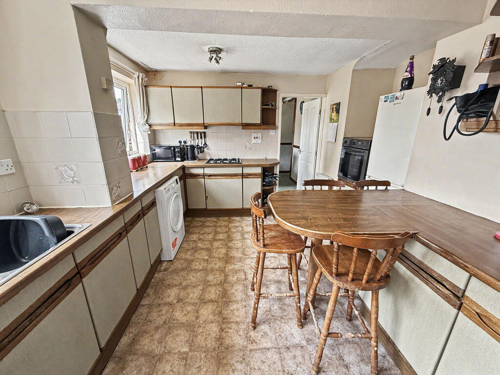 White Bank, Bicton Heath, Shrewsbury, Shropshire, SY3 5AY photo 4