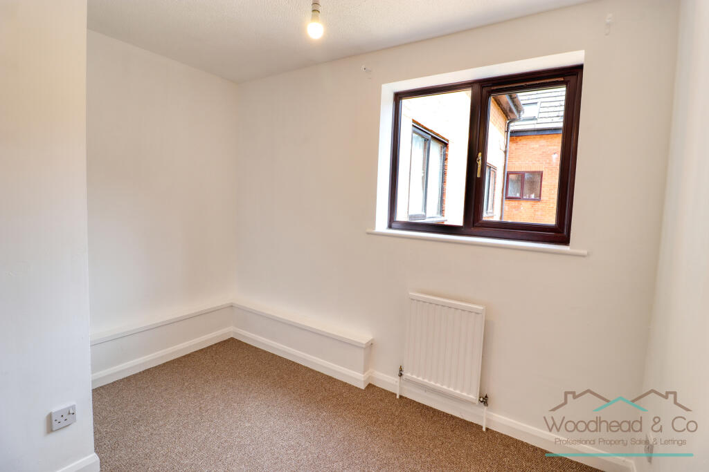 Flat 42, Kensington House, Rectory Road, Rushden, Northamptonshire - View 3