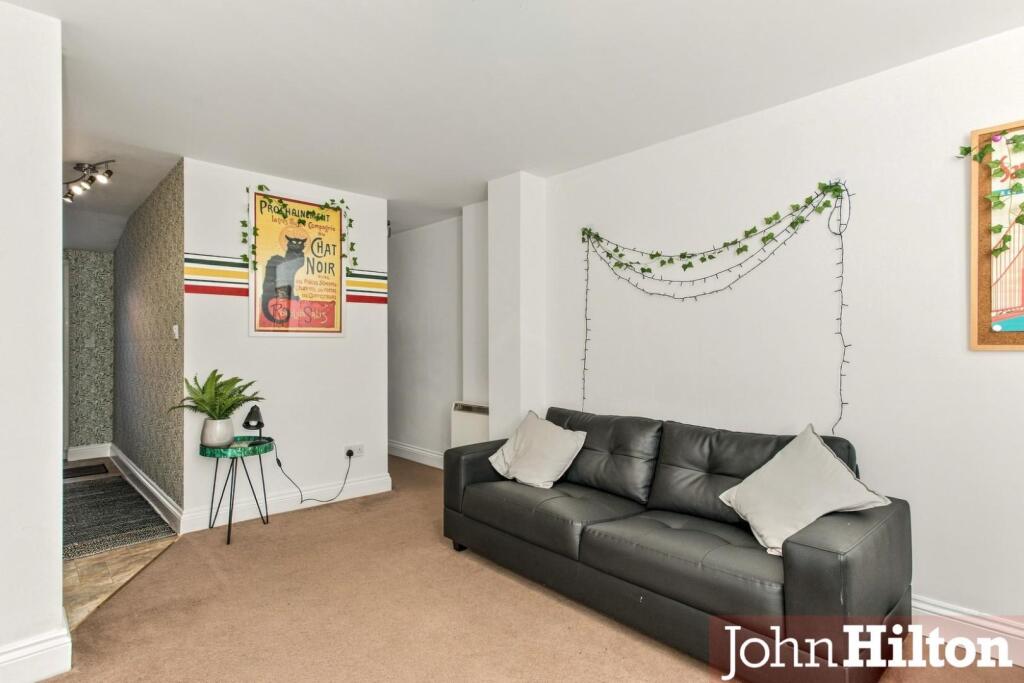 Apartment in Brighton - View 2