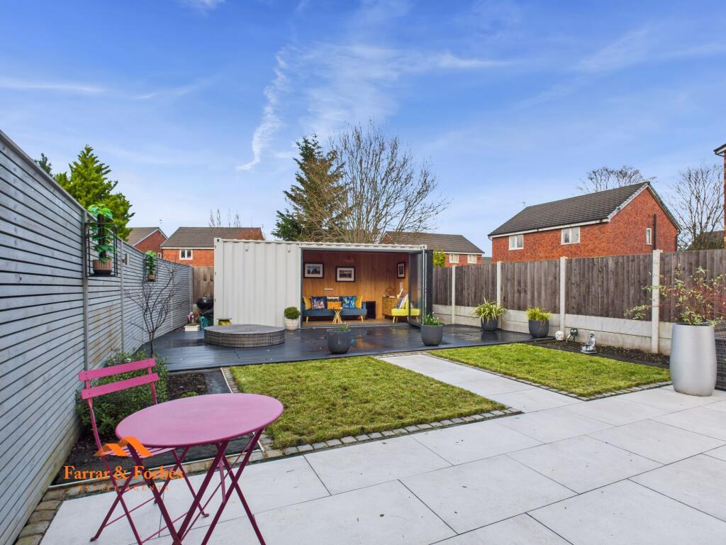 Main image of property: Chiffon Way, Salford, M3