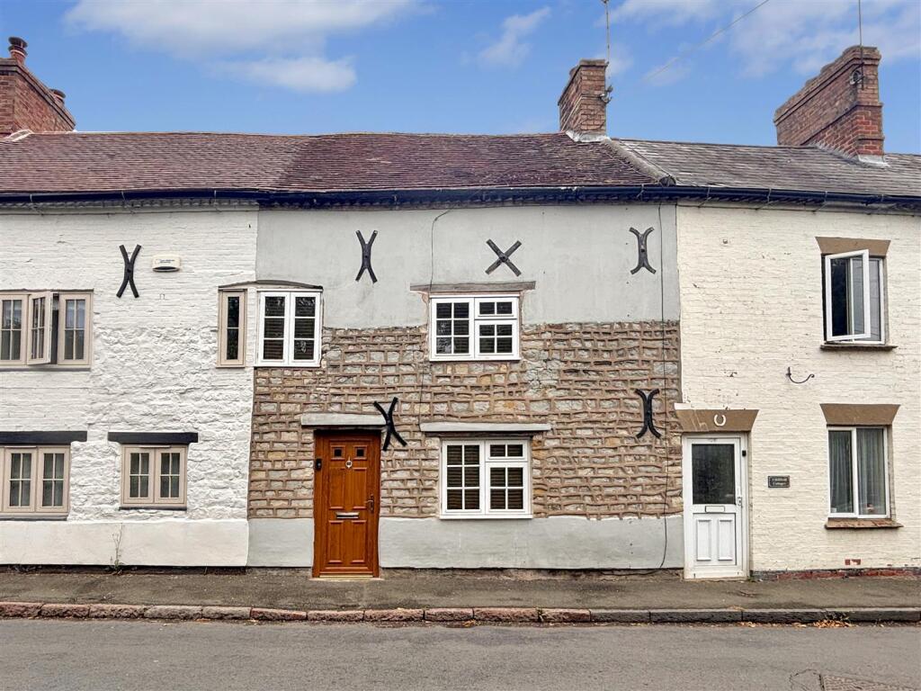 Main image of property: Southam Street, Kineton