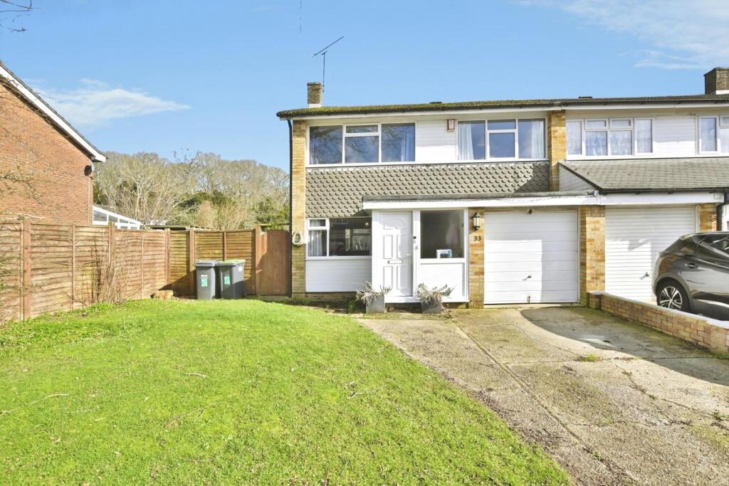 Main image of property: Albretia Avenue, Waterlooville, Hampshire, PO8