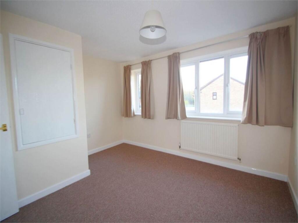 House in Yate, South Gloucestershire - More