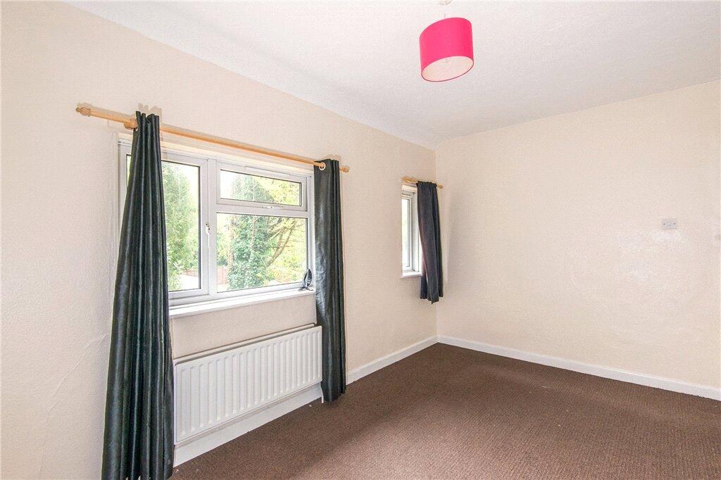 House in Winchester, Hampshire - More