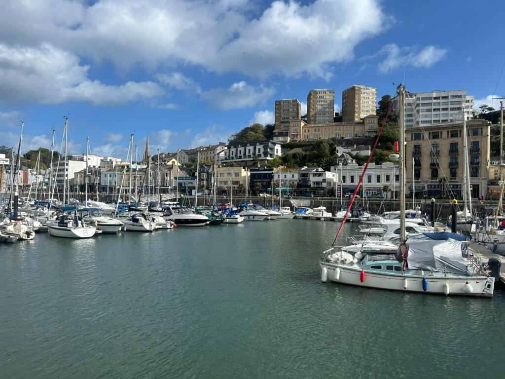 Apartment in Torquay - View 4