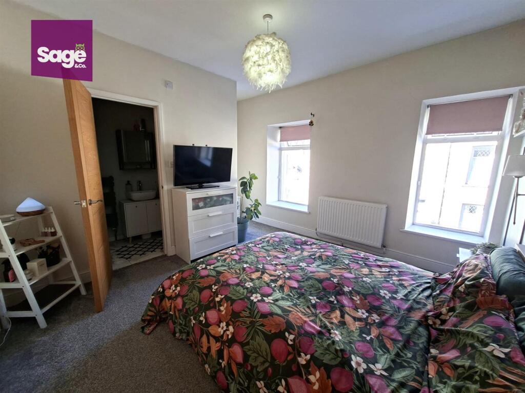 House in Newport, Ebbw Vale South - View 5