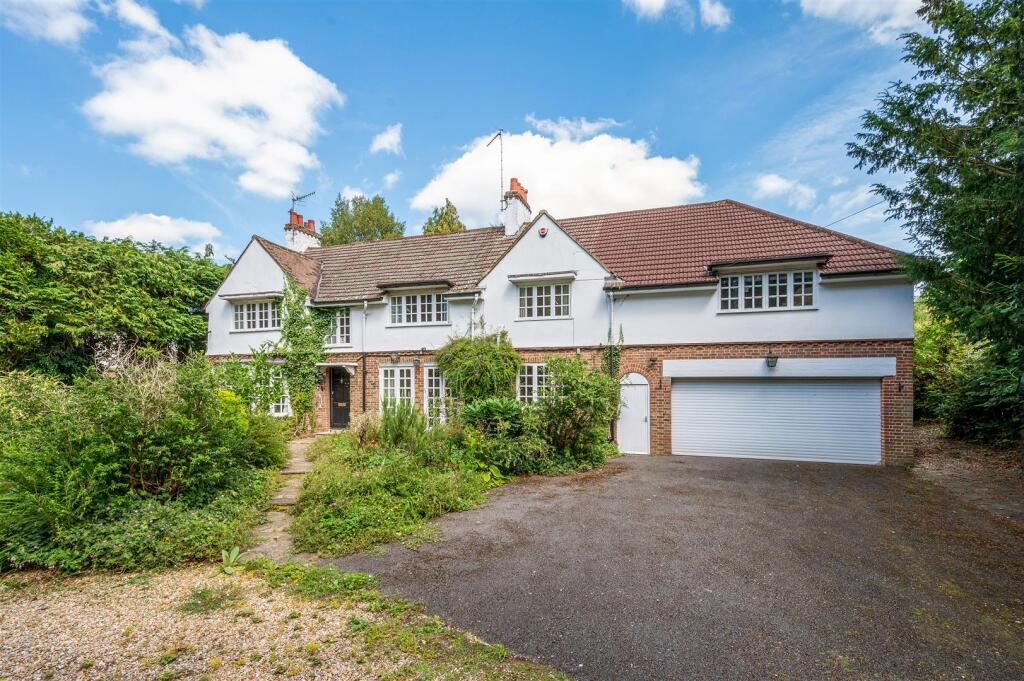 Main image of property: Alcocks Lane, Kingswood,