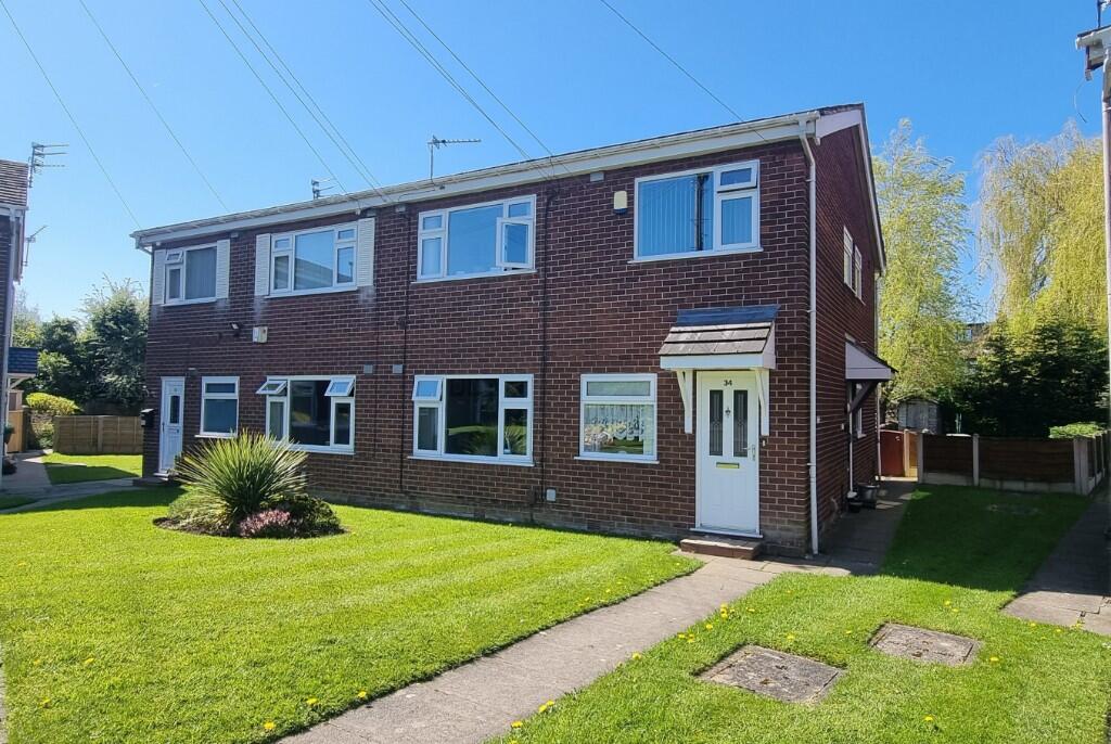 Main image of property: Roseacre Drive, Cheadle, Greater Manchester, SK8