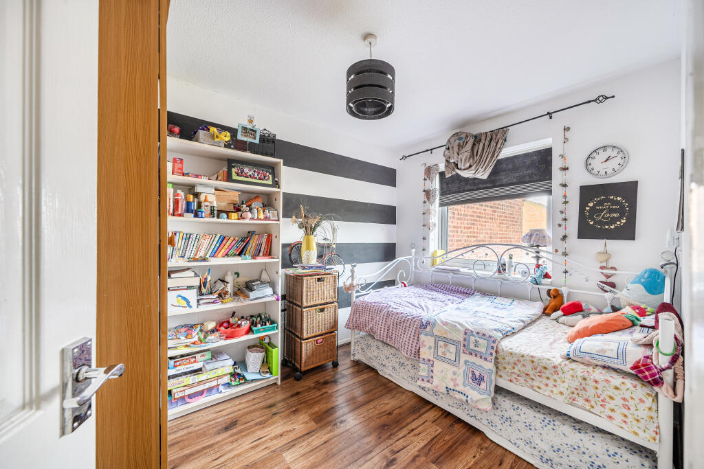 House in Swindon, Freshbrook, West Swindon - View 5