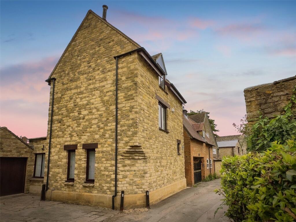 Main image of property: Marlborough Lane, Witney, Oxfordshire, OX28