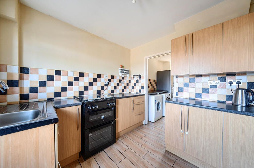 House in Swindon, Park South - View 4