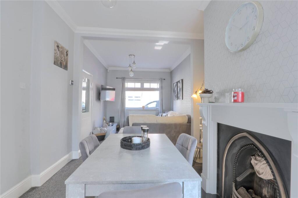 House in Stockton-on-Tees - More