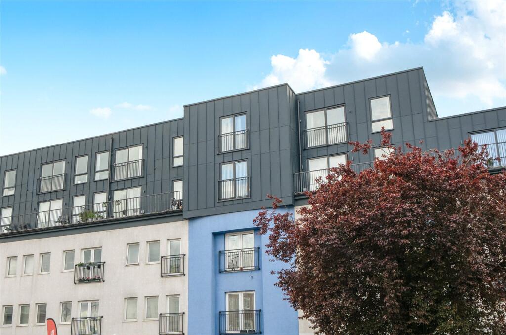 Main image of property: New Zealand Avenue, Walton-On-Thames, Surrey, KT12