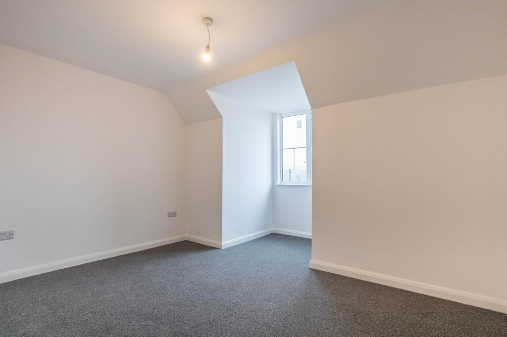 Apartment in Lancaster - View 5