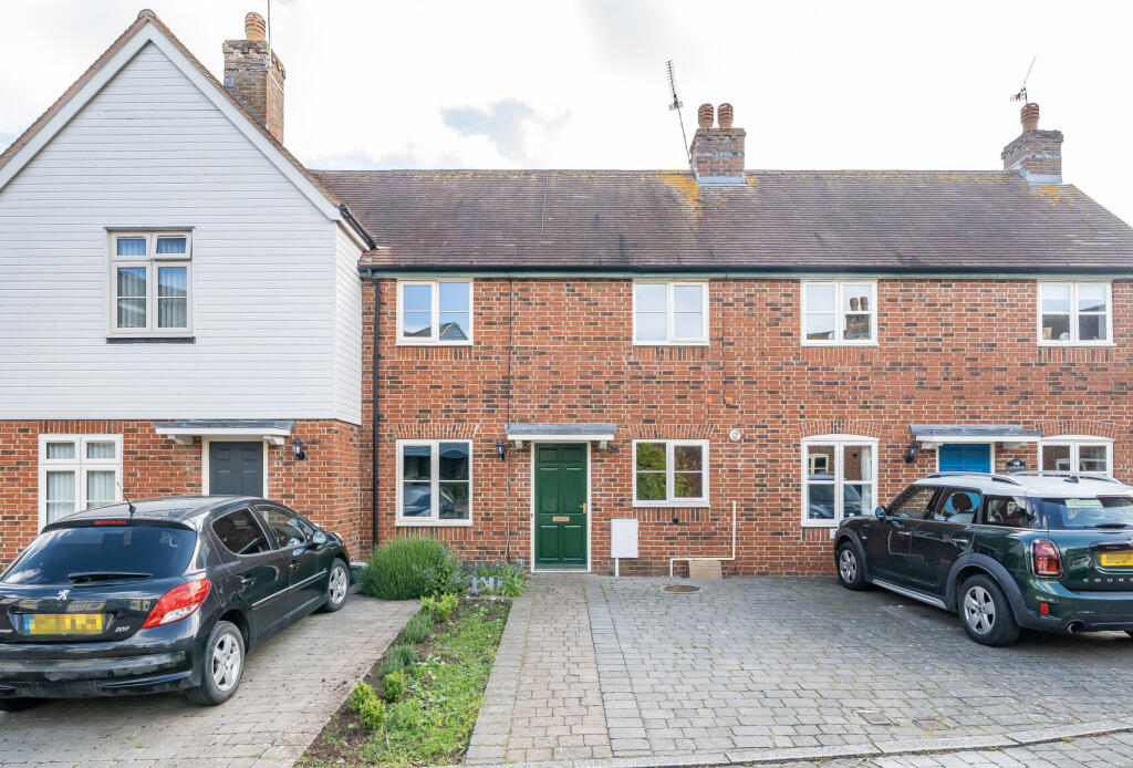 Main image of property: The Mews, Back of Avon, Tewkesbury, Gloucestershire, GL20