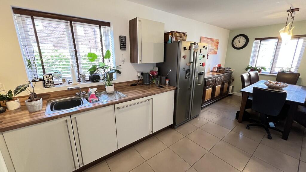 Southdown Way, Warminster - View 4