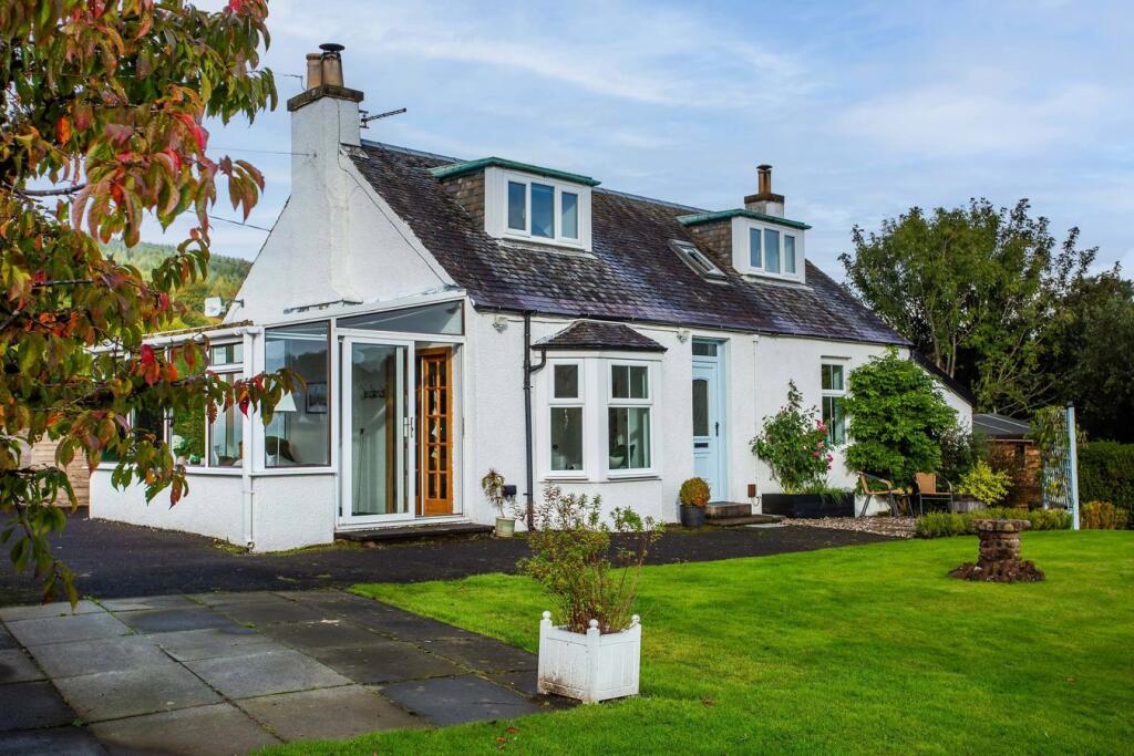 House in Kilmarnock, North Ayrshire - View 3