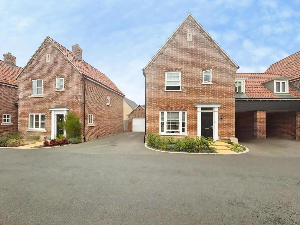 Senliz Road, Alconbury Weald