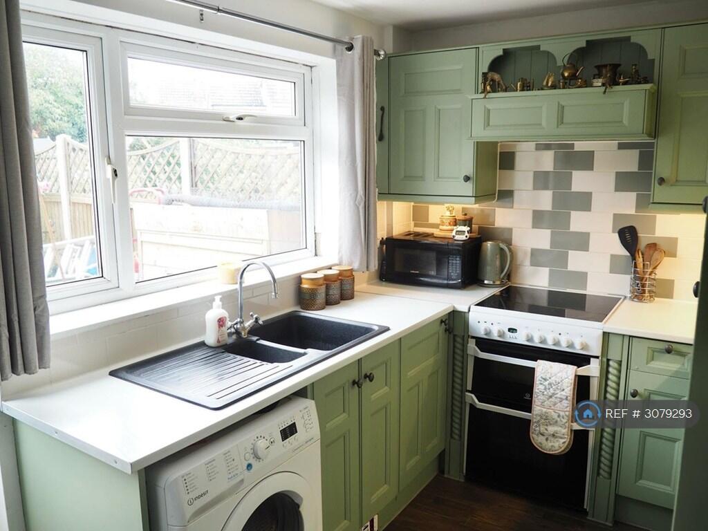 House in Ipswich - View 3