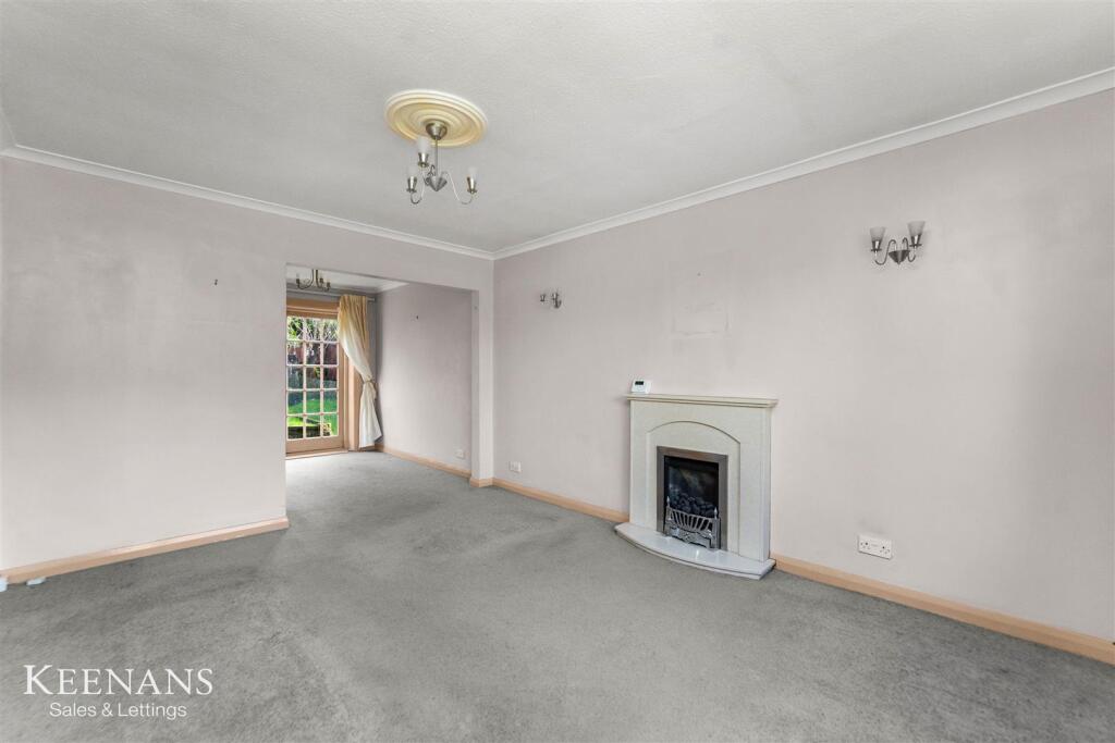 Woodcroft Avenue, Rossendale photo 4