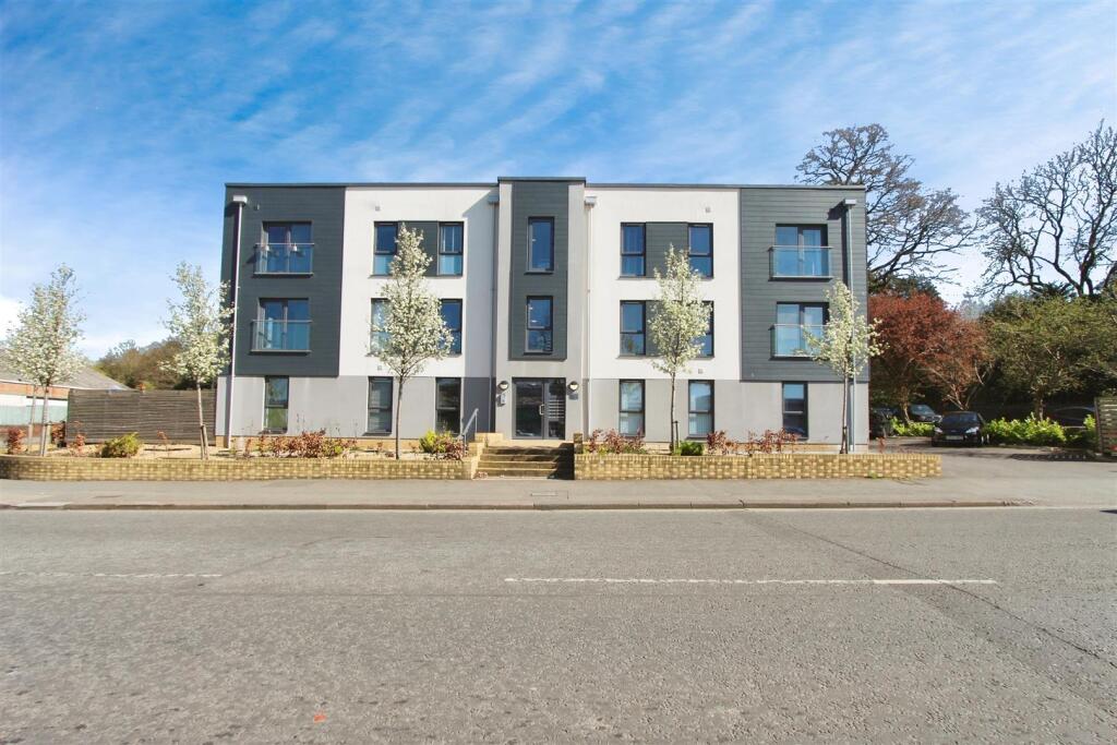 Main image of property: 4 Emery Road, Brislington, Bristol