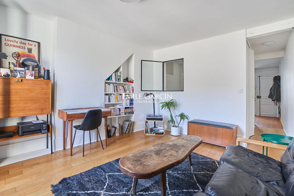 Main image of property: Paris-Isle of France, Paris, Paris 18