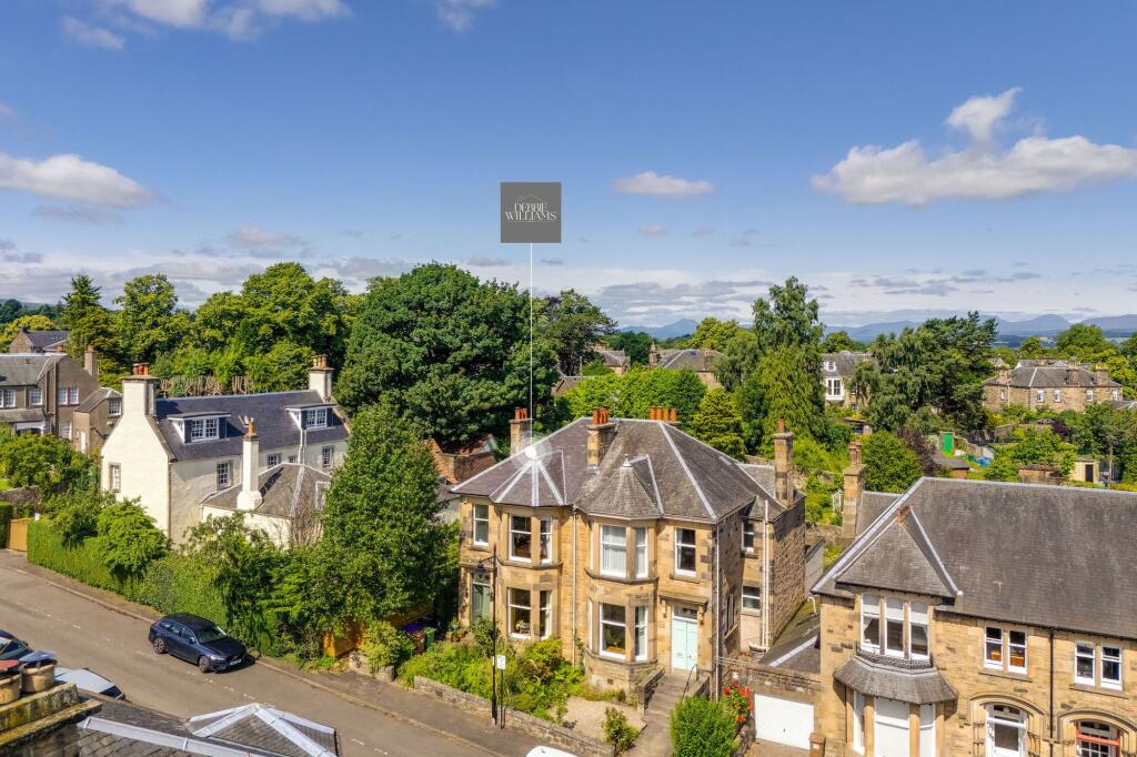 Main image of property: Windsor Place, Stirling, FK8