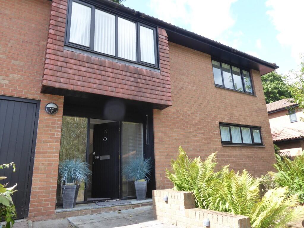 Main image of property: Lindisfarne Close, Newcastle Upon Tyne, NE2