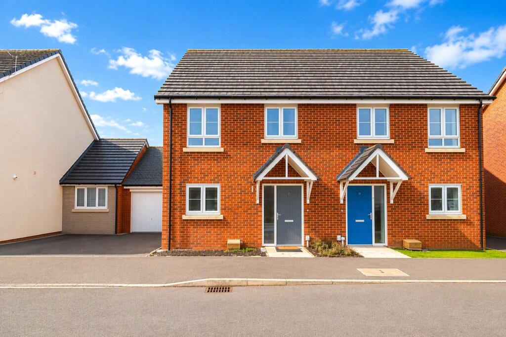 Main image of property: Cheshire Rise, Leighton Buzzard, Bedfordshire, LU7