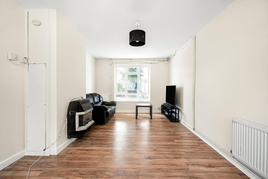 Additional image 6 of Redhall Drive, Hatfield, AL10