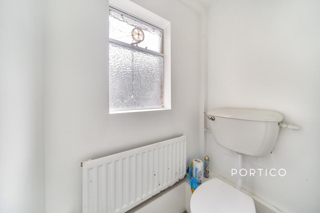 Apartment in London - View 5