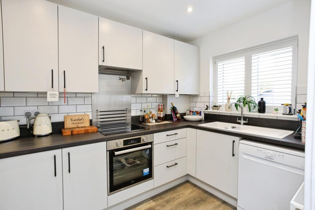 House in Tunbridge Wells, Cranbrook & Sissinghurst - View 4