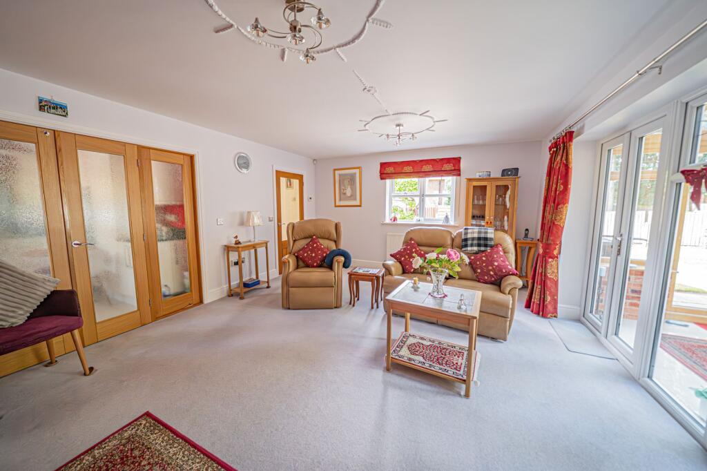 Warwick Road, Solihull, B91 photo 4