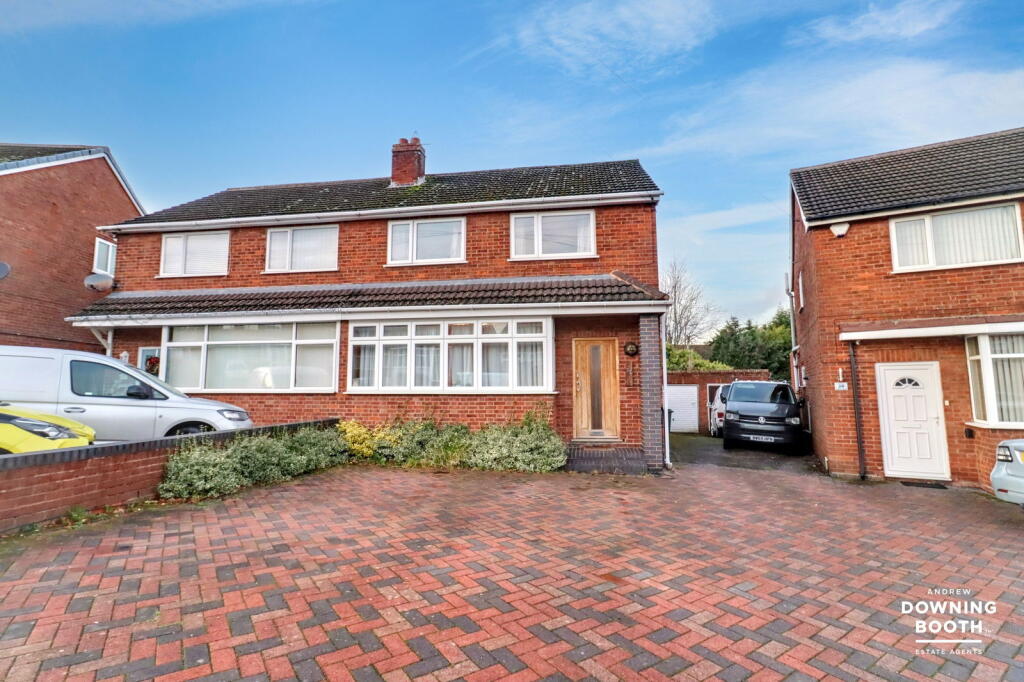 Main image of property: Bankside Crescent, Streetly, Sutton Coldfield, B74 2HZ