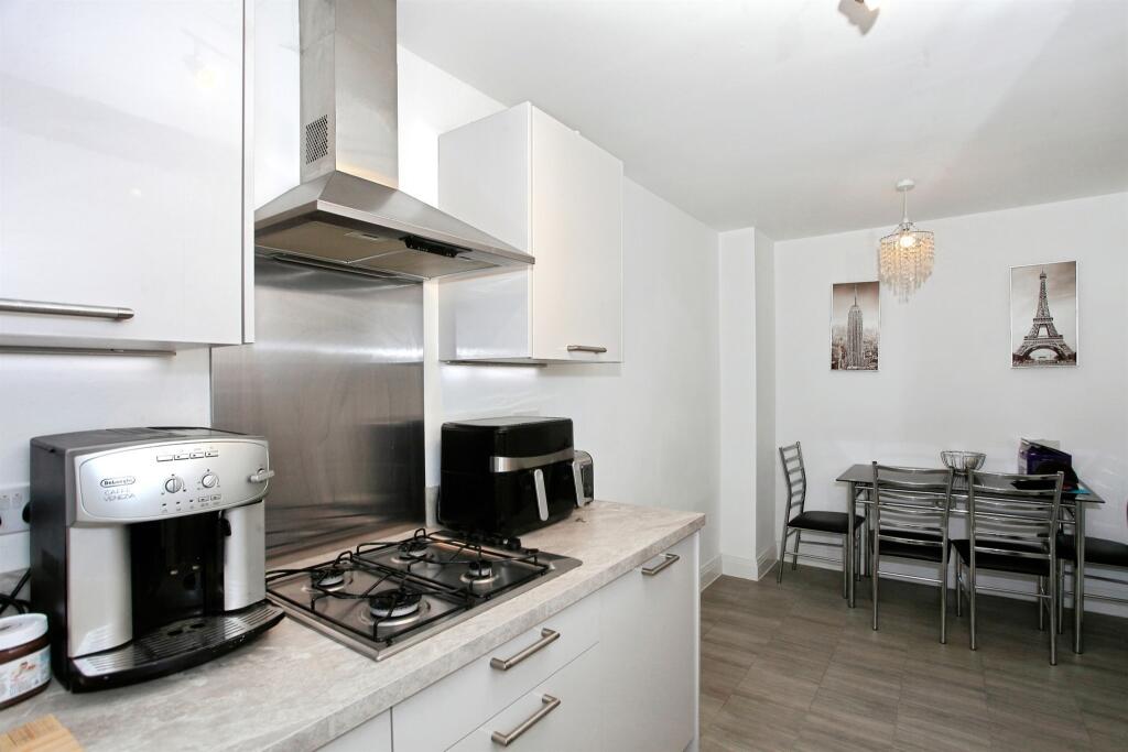 House in Peterborough, City of Peterborough - View 4