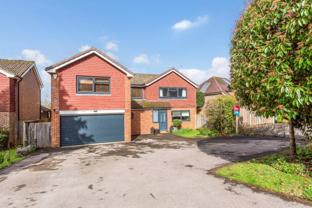 Main image of property: Highfield Gardens, Liss, Hampshire